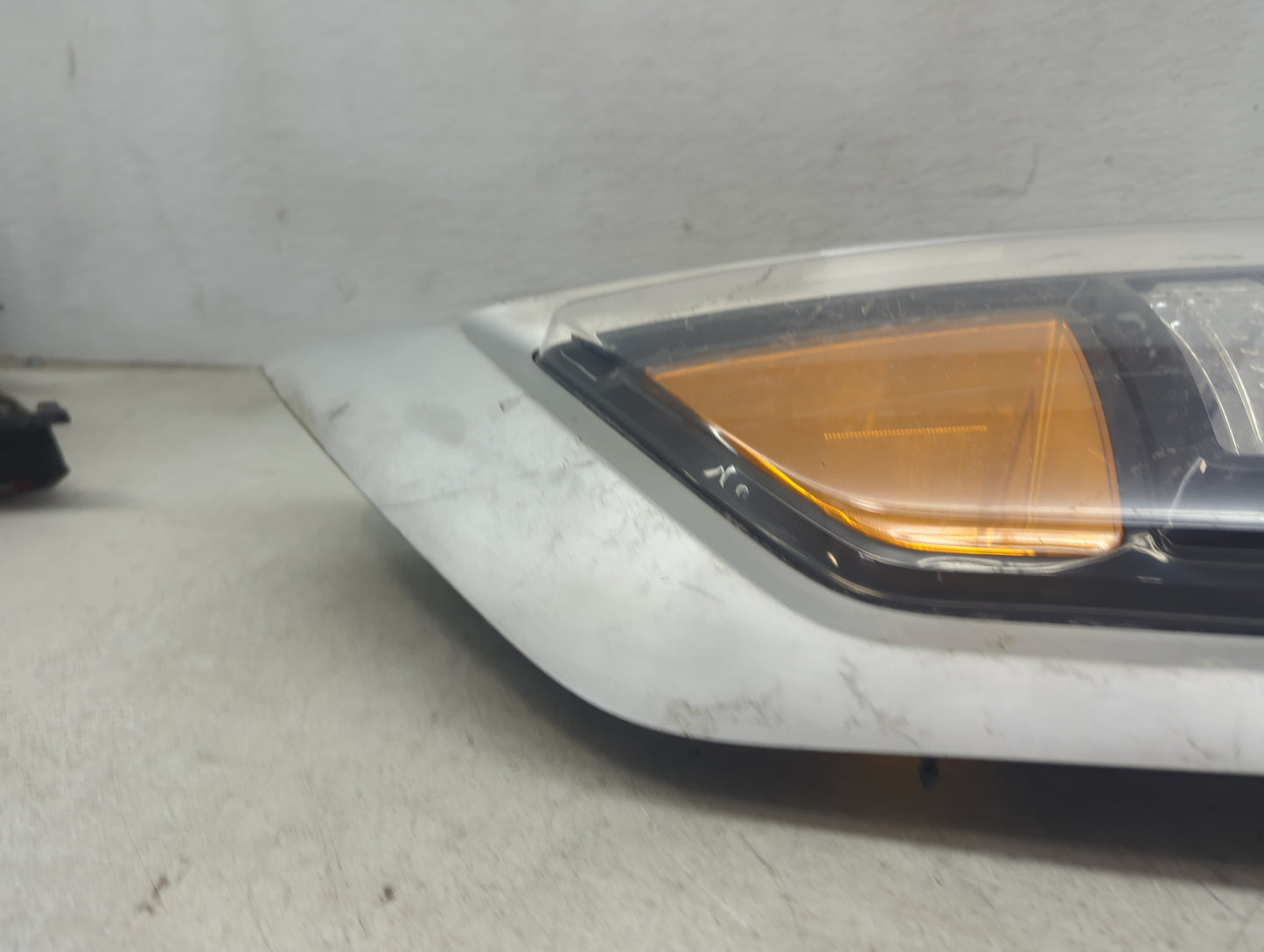 2010-2011 Kia Soul Driver Left Side Deck Lid Mounted Tail Light - Oemusedautoparts1.com