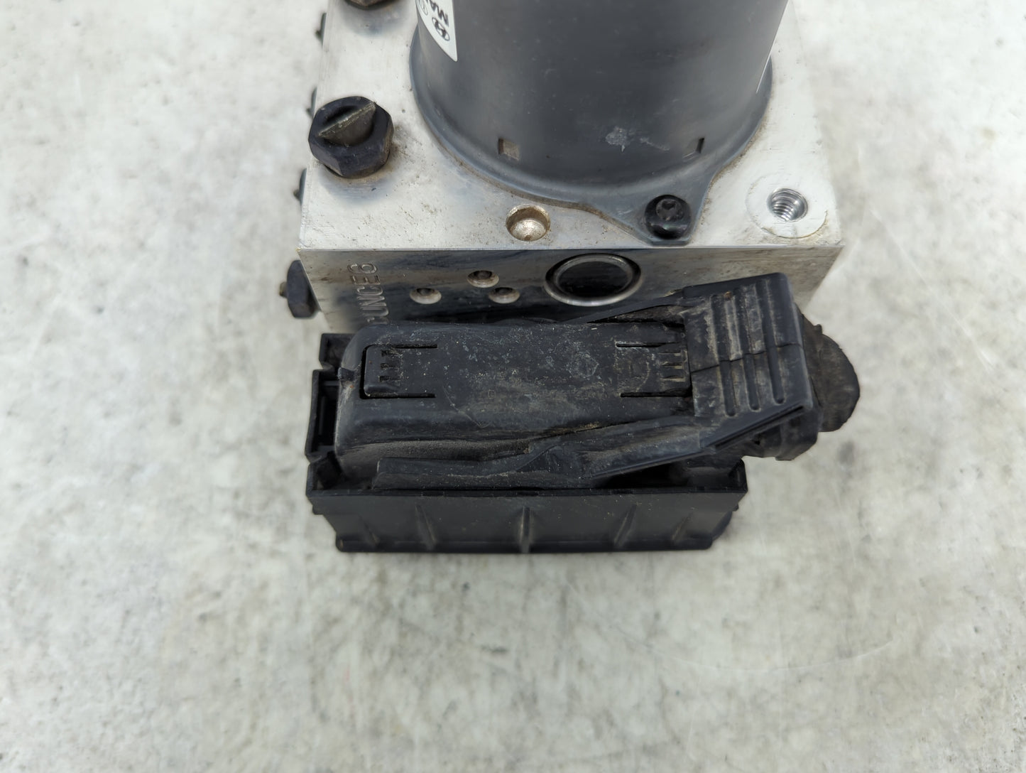 2011 Kia Soul ABS Pump Control Module Replacement P/N:58910-2K640 BH6013H108, BE6003H106, H2GAC1C1120J12 Fits OEM Used Auto 