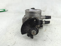 2010-2011 Kia Soul Throttle Body P/N:35100-23950 Fits Fits 2007 2008 2009 2010 2011 2012 OEM Used Auto Parts - Oemusedautopa