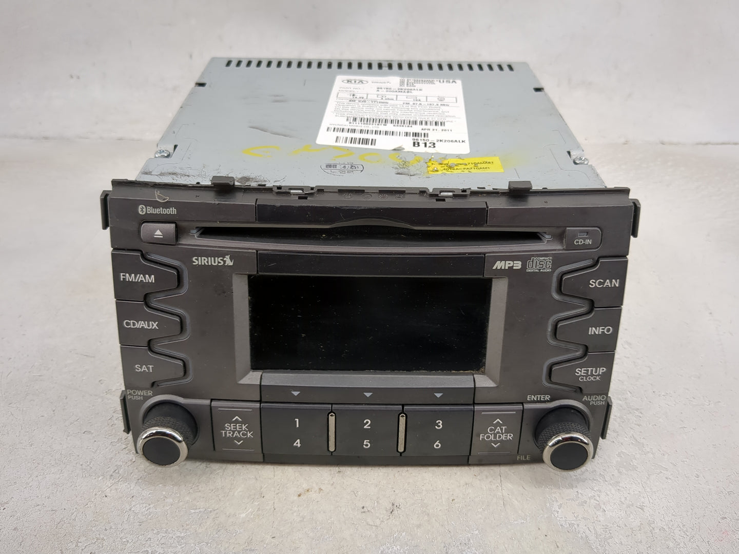 2010-2011 Kia Soul Radio AM FM Cd Player Receiver Replacement P/N:961502K206ALK 96150-2K206ALK, A-200AMABL Fits Fits 2010 20