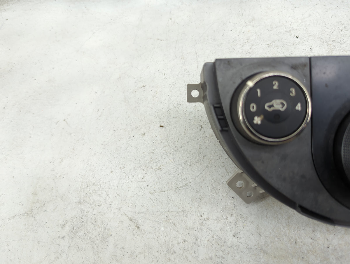 2010-2011 Kia Soul Climate Control Module Temperature AC/Heater Replacement P/N:97250-2K Fits Fits 2010 2011 OEM Used Auto P