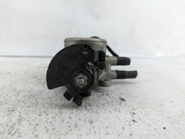 2010-2011 Kia Soul Throttle Body P/N:35170-26910 55100-23950, 35100-23950 Fits Fits 2007 2008 2009 2010 2011 2012 OEM Used Auto Parts