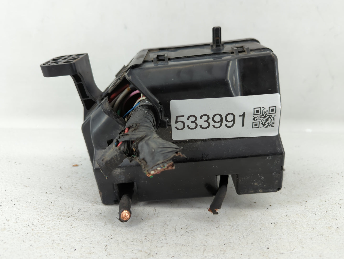 2010-2011 Kia Soul Fusebox Fuse Box Panel Relay Module P/N:91950-2K360 Fits Fits 2010 2011 OEM Used Auto Parts - Oemusedauto