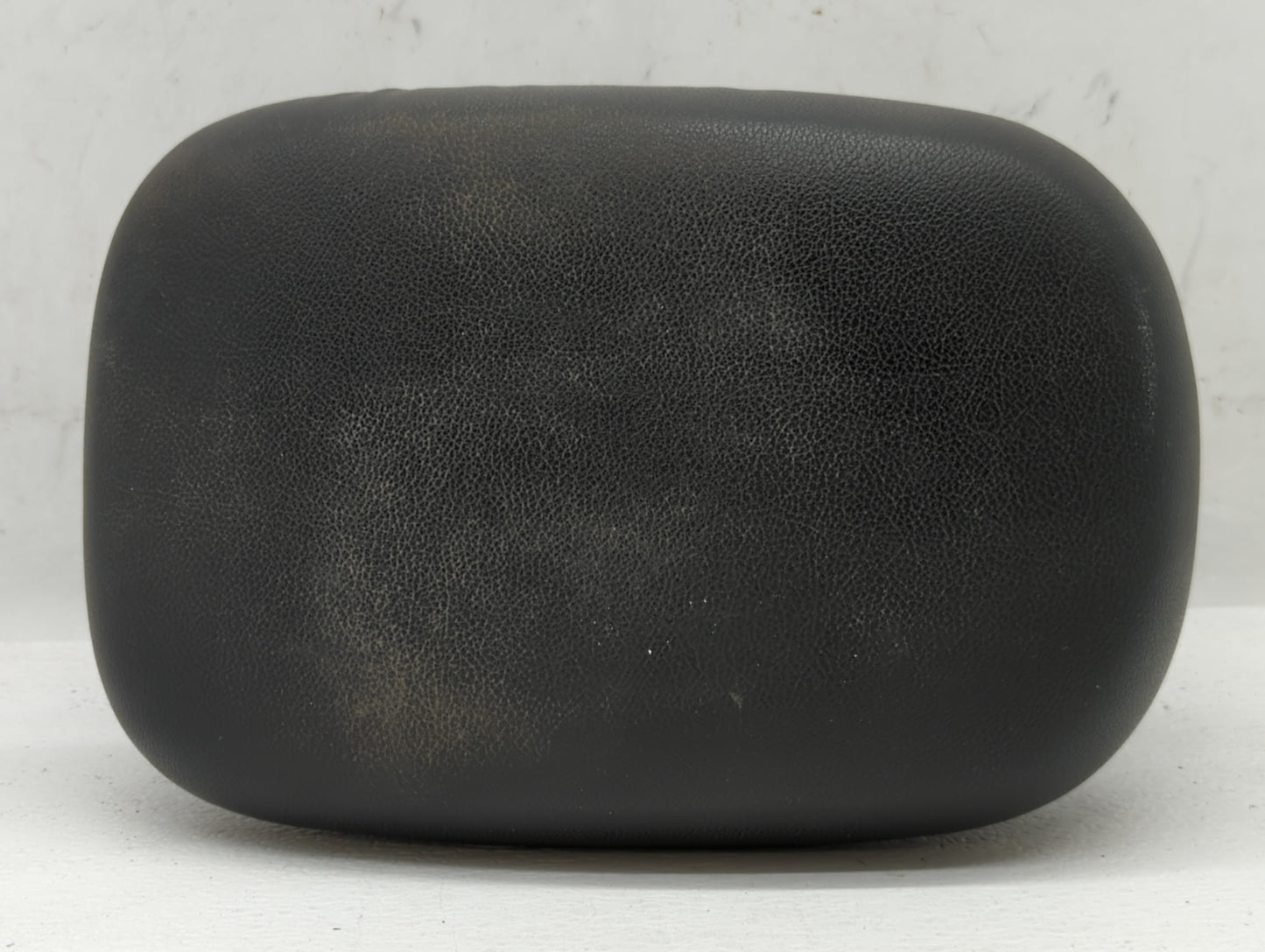 2011 Kia Soul Center Console Armrest Cover Lid - Oemusedautoparts1.com