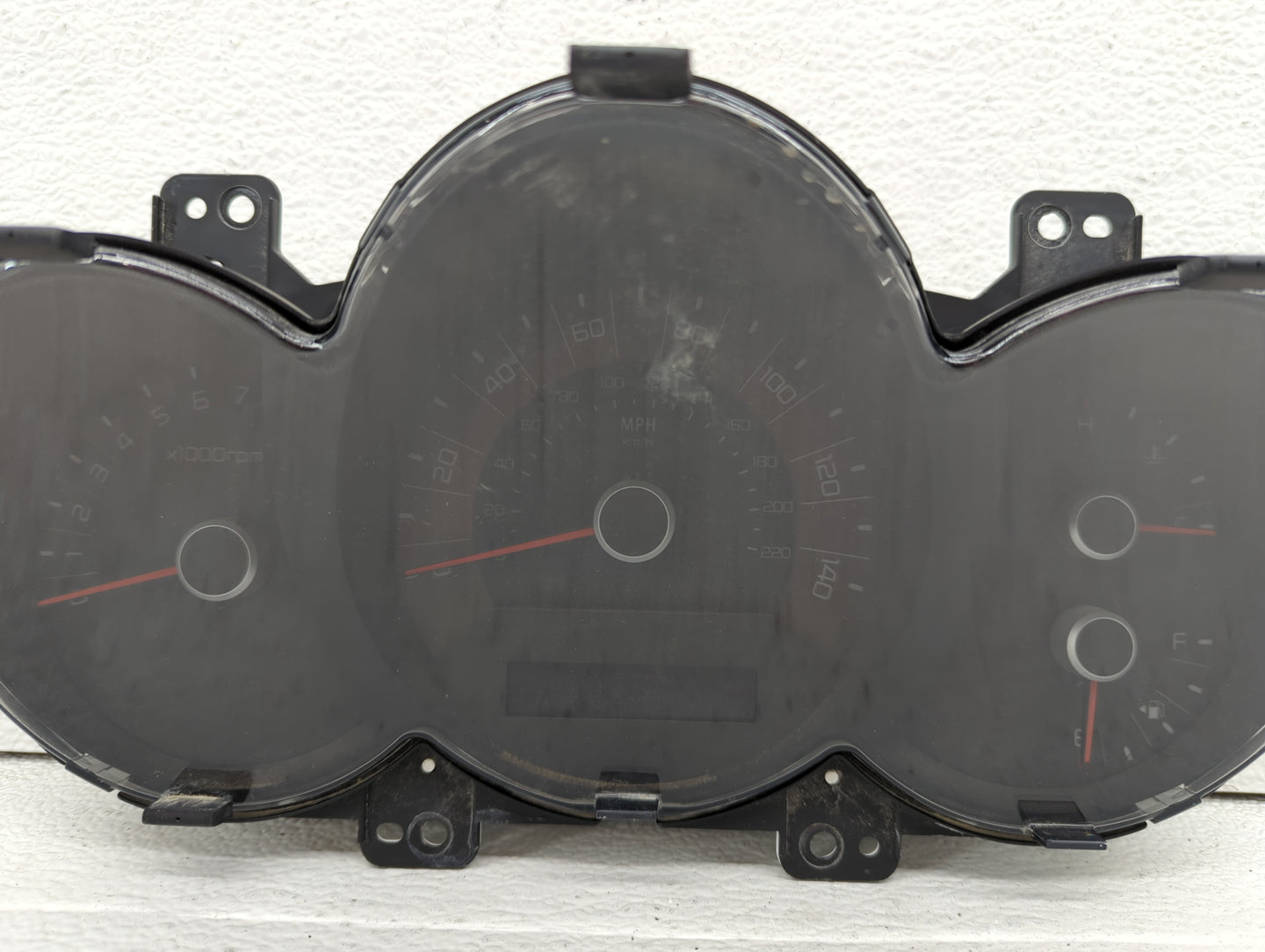 2011 Kia Soul Instrument Cluster Speedometer Gauges P/N:94011-2K260 Fits OEM Used Auto Parts - Oemusedautoparts1.com