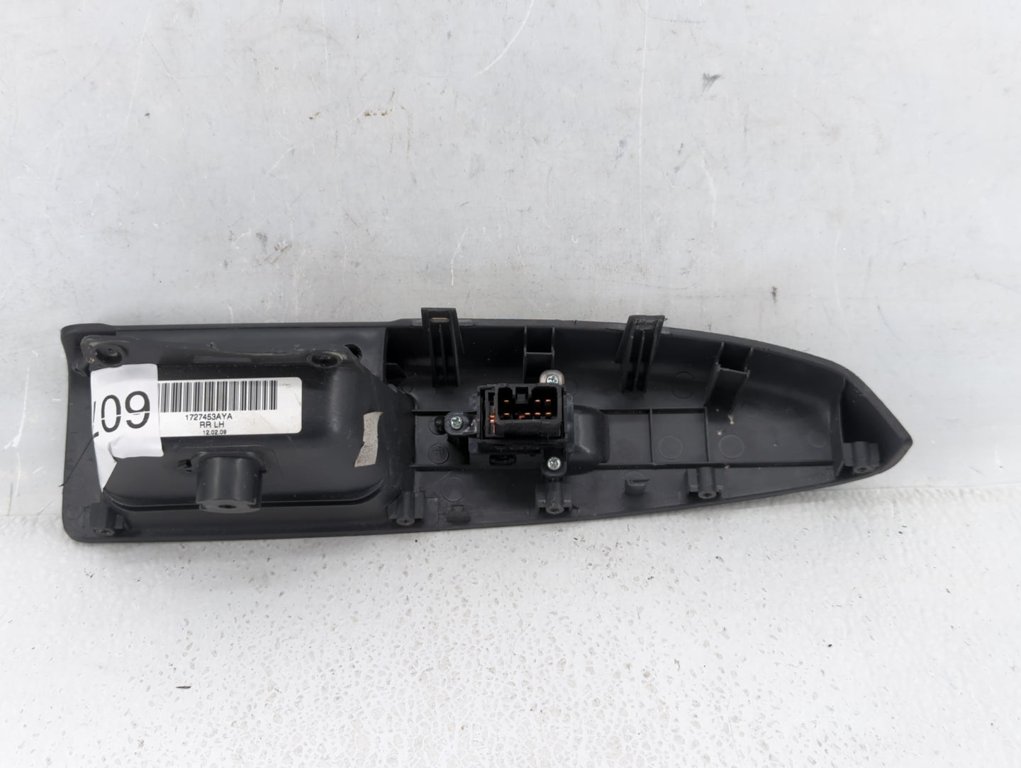 2010-2013 Kia Soul Master Power Window Switch Replacement Driver Side Left P/N:93570-2K010 Fits Fits 2010 2011 2012 2013 OEM