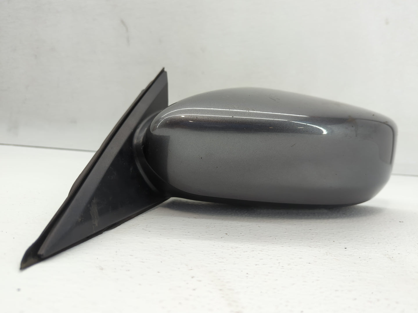 2010-2012 Kia Soul Driver Side View Mirror - Left Door Mirror OEM Used - Oemusedautoparts1.com