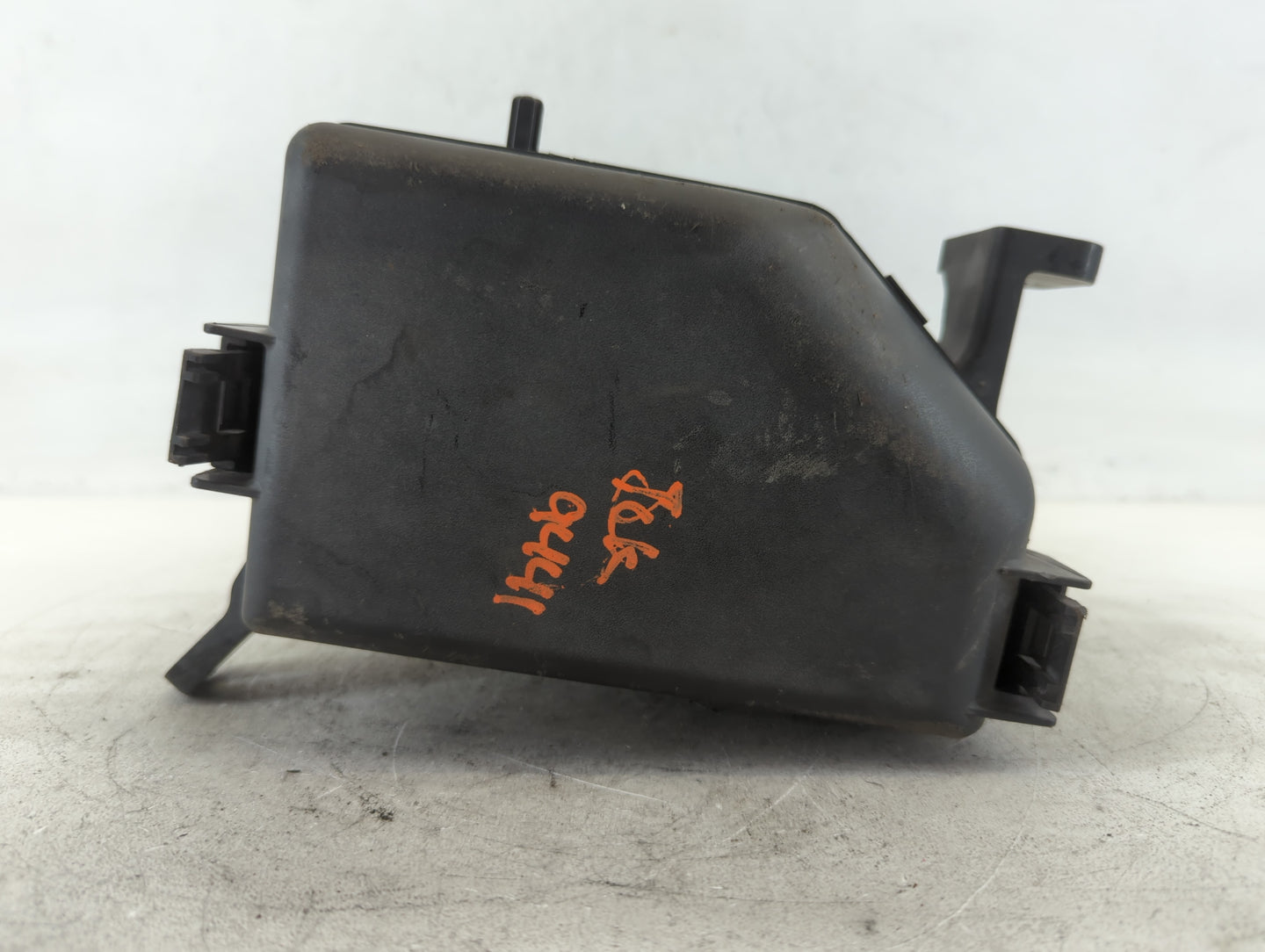 2010-2011 Kia Soul Fusebox Fuse Box Panel Relay Module P/N:91950-2K361 Fits Fits 2010 2011 OEM Used Auto Parts - Oemusedauto