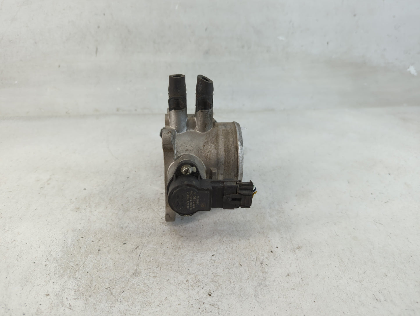 2010-2011 Kia Soul Throttle Body Fits Fits 2007 2008 2009 2010 2011 2012 OEM Used Auto Parts - Oemusedautoparts1.com