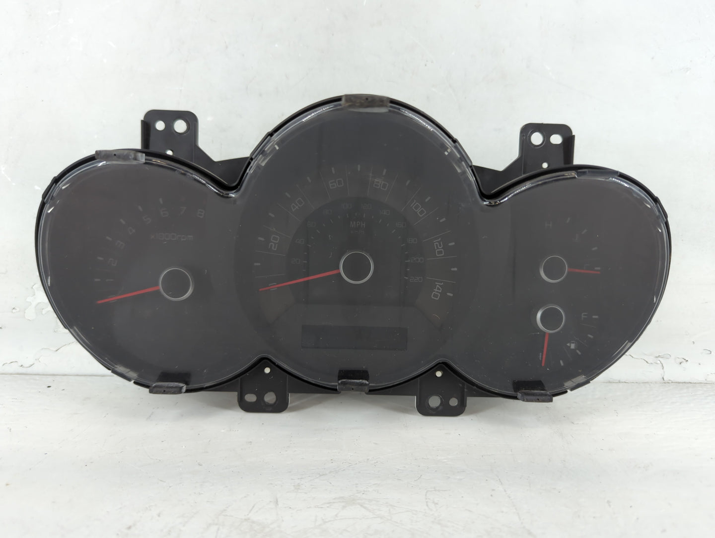 2011 Kia Soul Instrument Cluster Speedometer Gauges P/N:94011-2K260 Fits OEM Used Auto Parts - Oemusedautoparts1.com