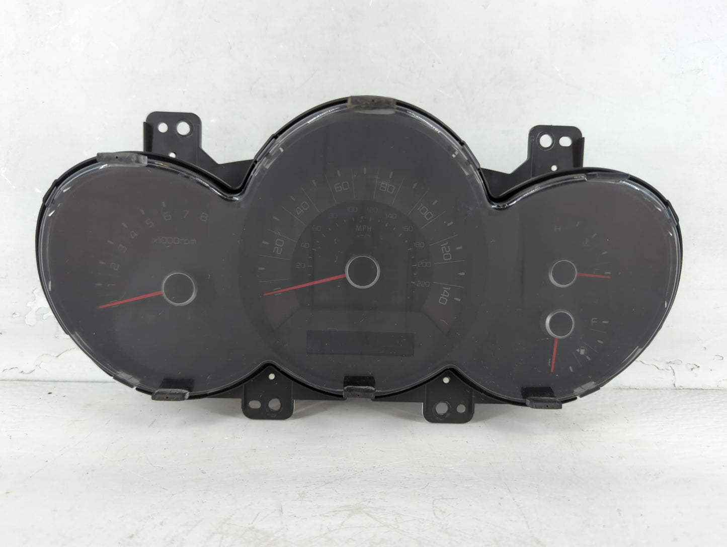 2011 Kia Soul Instrument Cluster Speedometer Gauges P/N:94011-2K260 Fits OEM Used Auto Parts - Oemusedautoparts1.com
