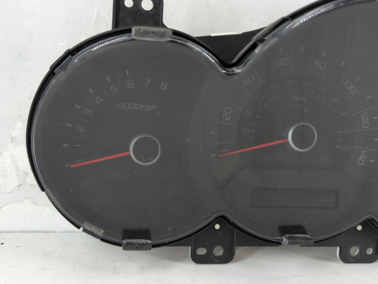 2011 Kia Soul Instrument Cluster Speedometer Gauges P/N:94011-2K260 Fits OEM Used Auto Parts - Oemusedautoparts1.com