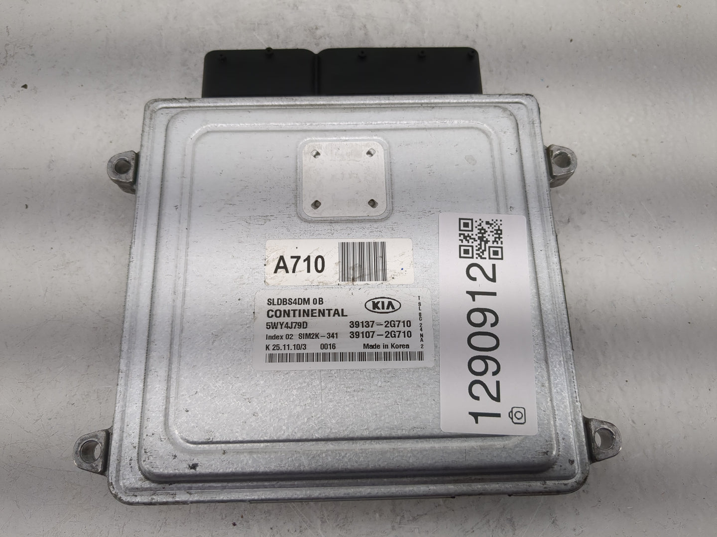 2011 Kia Sportage Radio AM FM Cd Player Receiver Replacement P/N:39107-2G710 39137-2G710 Fits OEM Used Auto Parts - Oemuseda