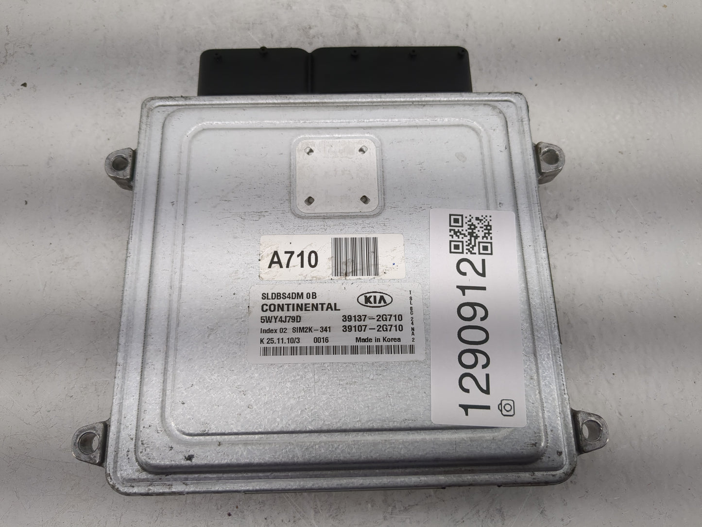 2011 Kia Sportage Radio AM FM Cd Player Receiver Replacement P/N:39107-2G710 39137-2G710 Fits OEM Used Auto Parts - Oemuseda