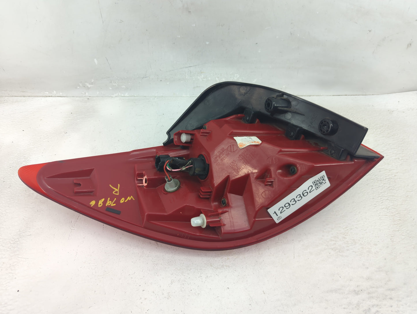 2011-2013 Kia Sportage Tail Light Assembly Passenger Right OEM Fits Fits 2011 2012 2013 OEM Used Auto Parts - Oemusedautopar