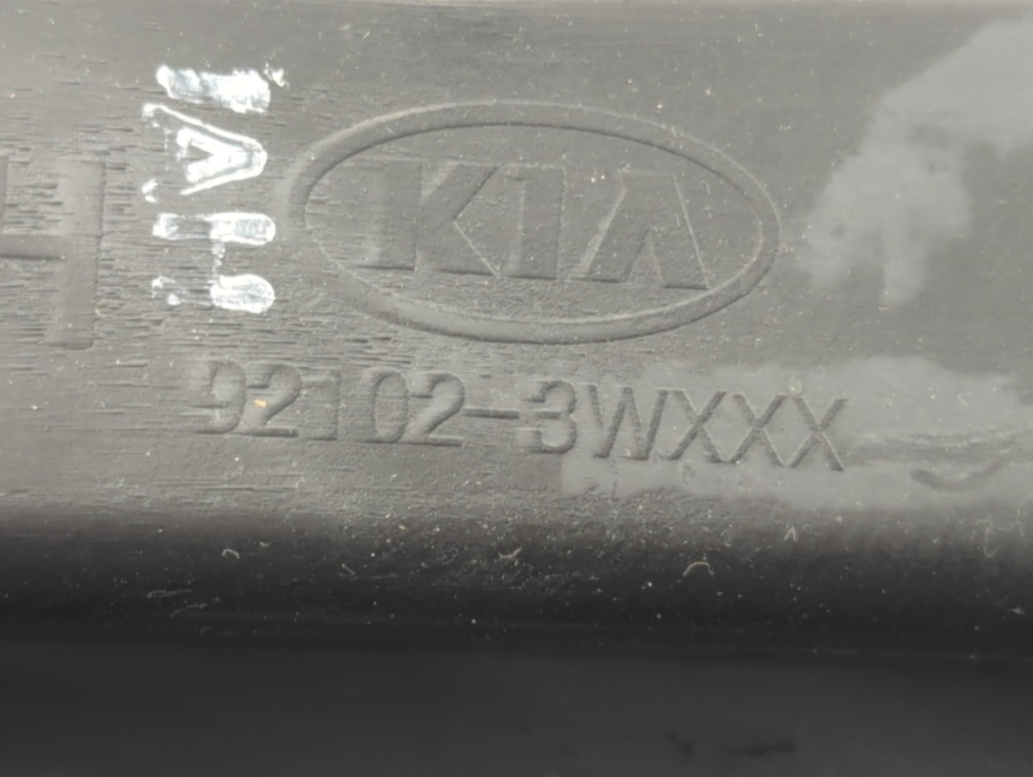 2011-2012 Kia Sportage Passenger Right Oem Head Light Headlight Lamp - Oemusedautoparts1.com