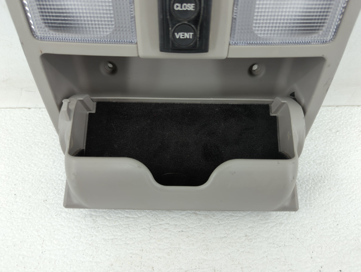 2011 Kia Sportage Overhead Roof Console Grey - Oemusedautoparts1.com