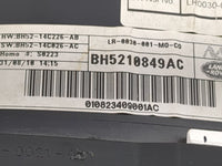 2011 Land Rover Lr2 Instrument Cluster Speedometer Gauges P/N:BH52-14C226-AB BH52-14C026-AC, BH5210849AC Miles: Fits OEM Use
