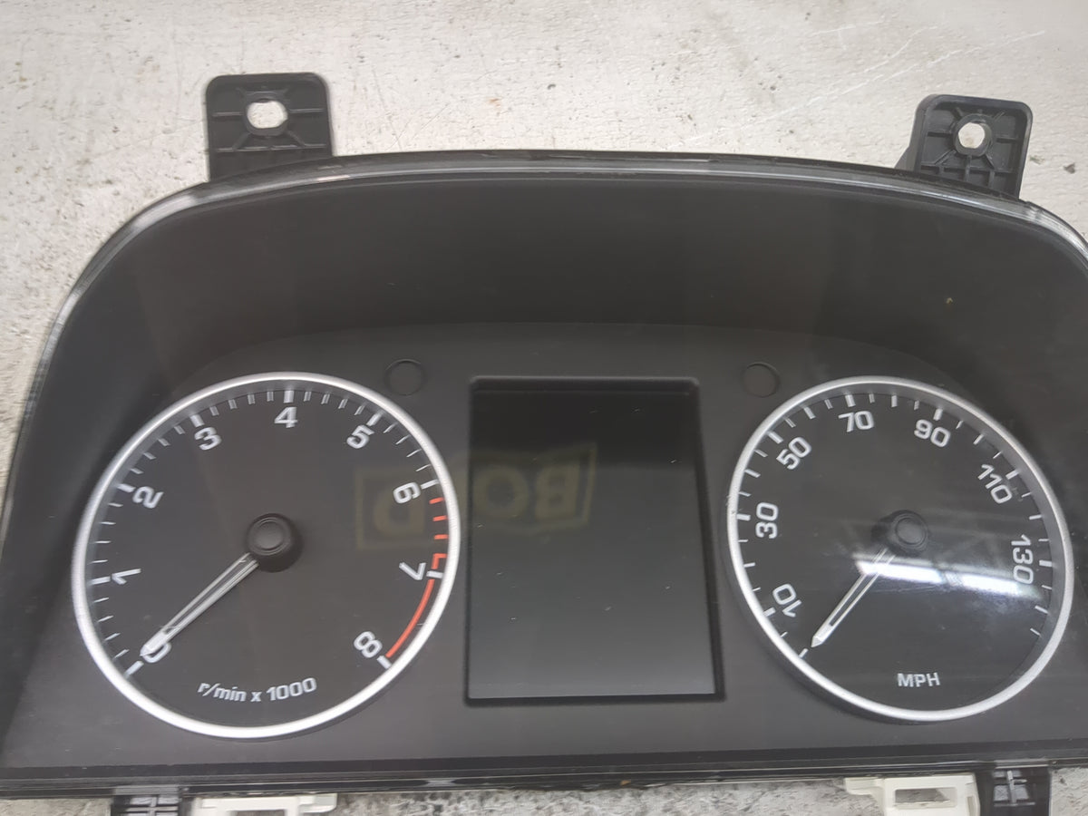 2011 Land Rover Lr2 Instrument Cluster Speedometer Gauges P/N:AH22-10849-AJ VPAH2F-10849-AJ, AH22-14C026-AJ Miles: Fits OEM 