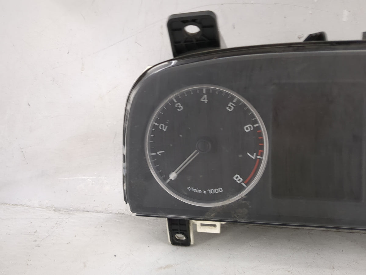 2011 Land Rover Lr2 Instrument Cluster Speedometer Gauges P/N:AH22-10849-AJ VPAH2F-10849-AJ, A50005514, AH22-14C026-AJ Miles