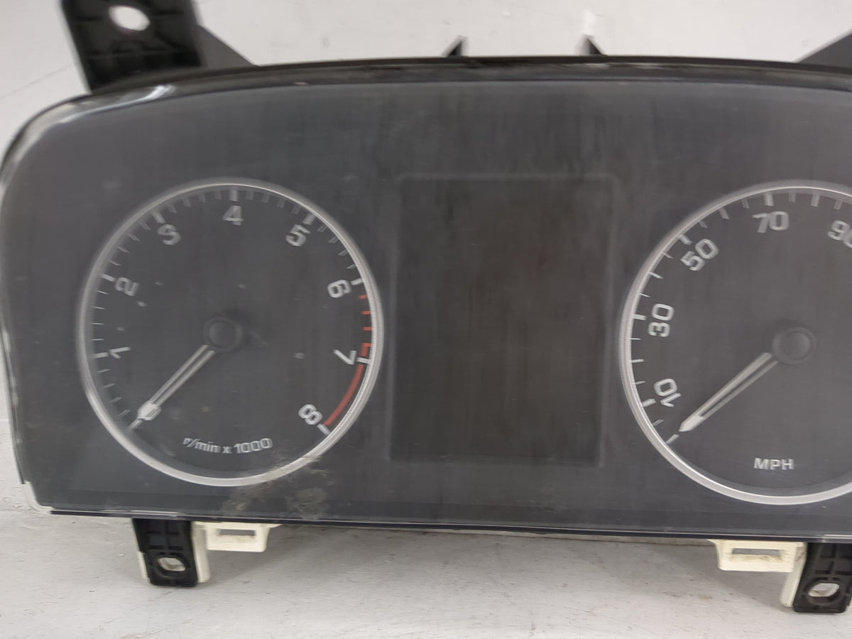 2011 Land Rover Lr2 Instrument Cluster Speedometer Gauges P/N:AH22-10849-AJ VPAH2F-10849-AJ, A50005514, AH22-14C026-AJ Miles