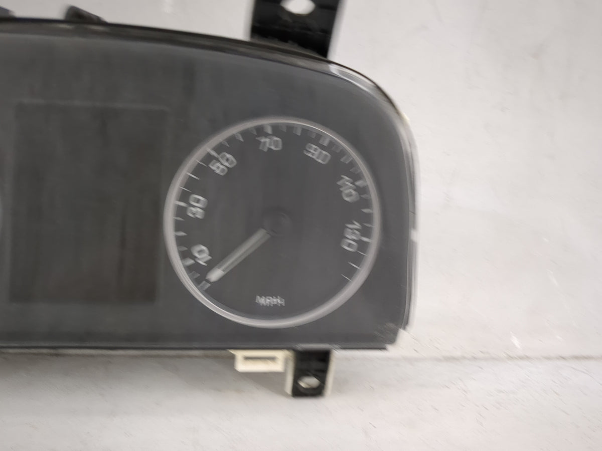 2011 Land Rover Lr2 Instrument Cluster Speedometer Gauges P/N:AH22-10849-AJ VPAH2F-10849-AJ, A50005514, AH22-14C026-AJ Miles