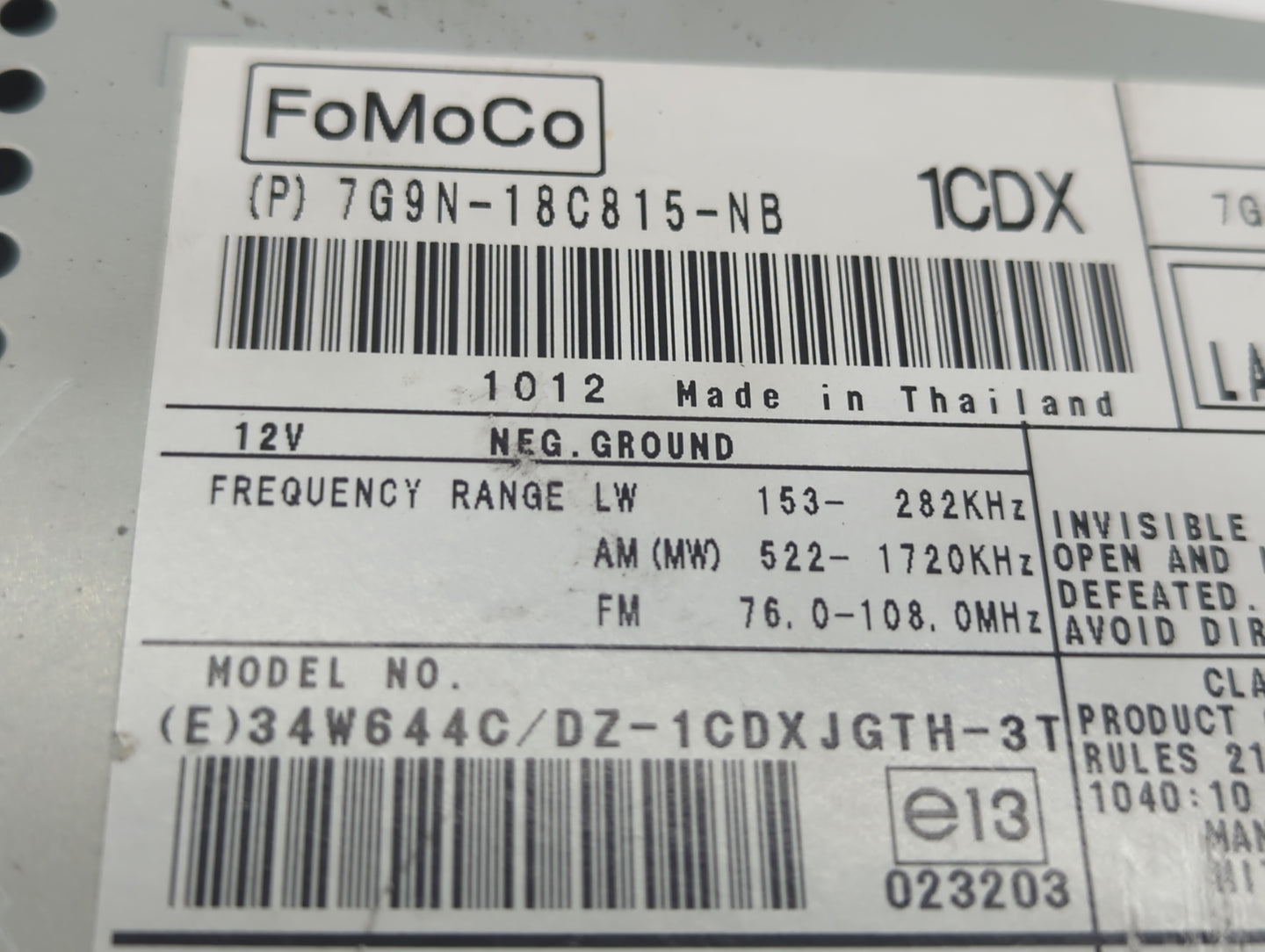 2011-2012 Land Rover Lr2 Radio AM FM Cd Player Receiver Replacement P/N:7G9N-18C815-NB Fits Fits 2011 2012 OEM Used Auto Par