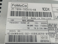 2011-2012 Land Rover Lr2 Radio AM FM Cd Player Receiver Replacement P/N:7G9N-18C815-NB Fits Fits 2011 2012 OEM Used Auto Par