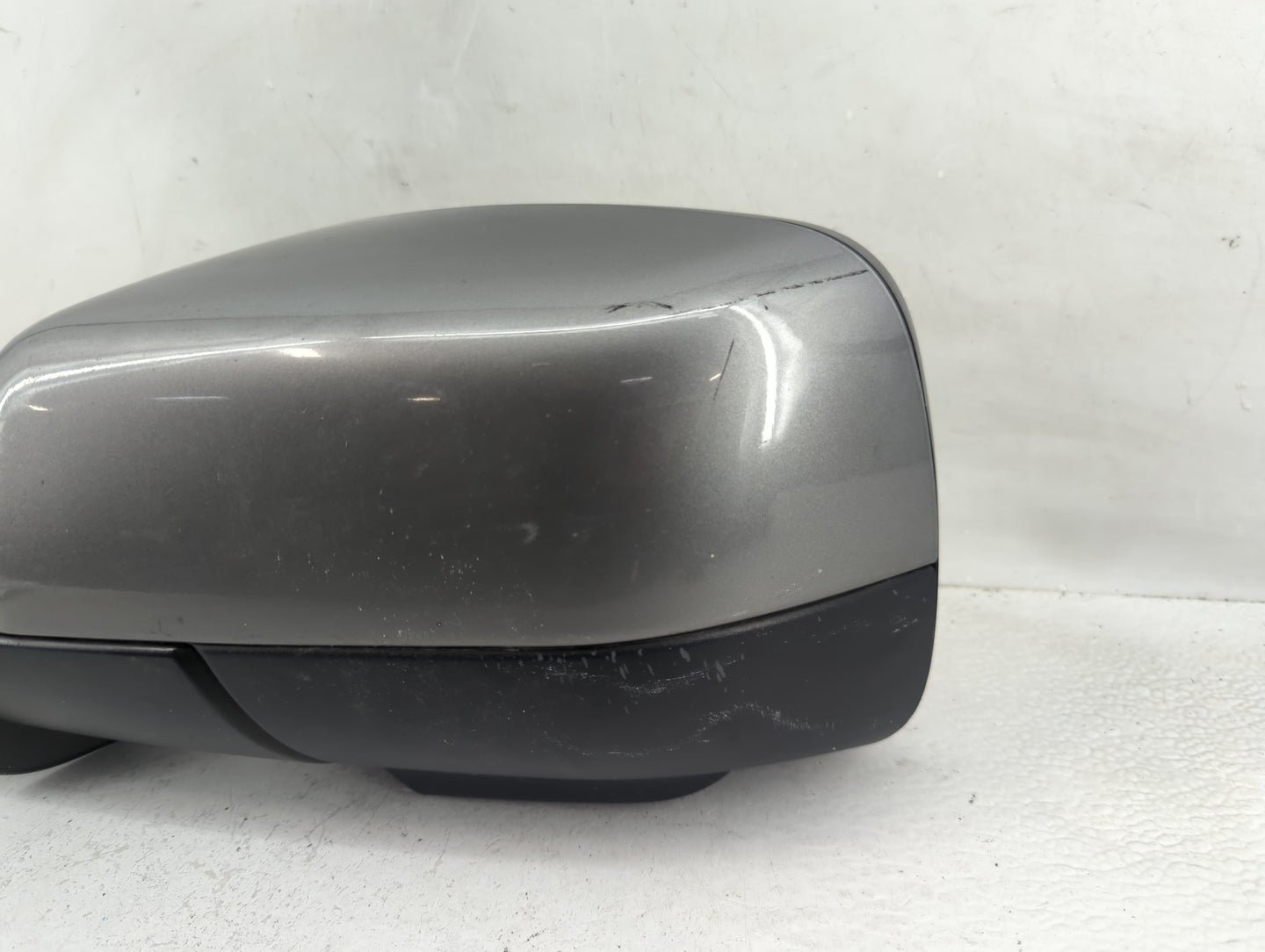 2010-2013 Land Rover Lr4 Driver Side View Mirror - Left Door Mirror OEM Used - Oemusedautoparts1.com