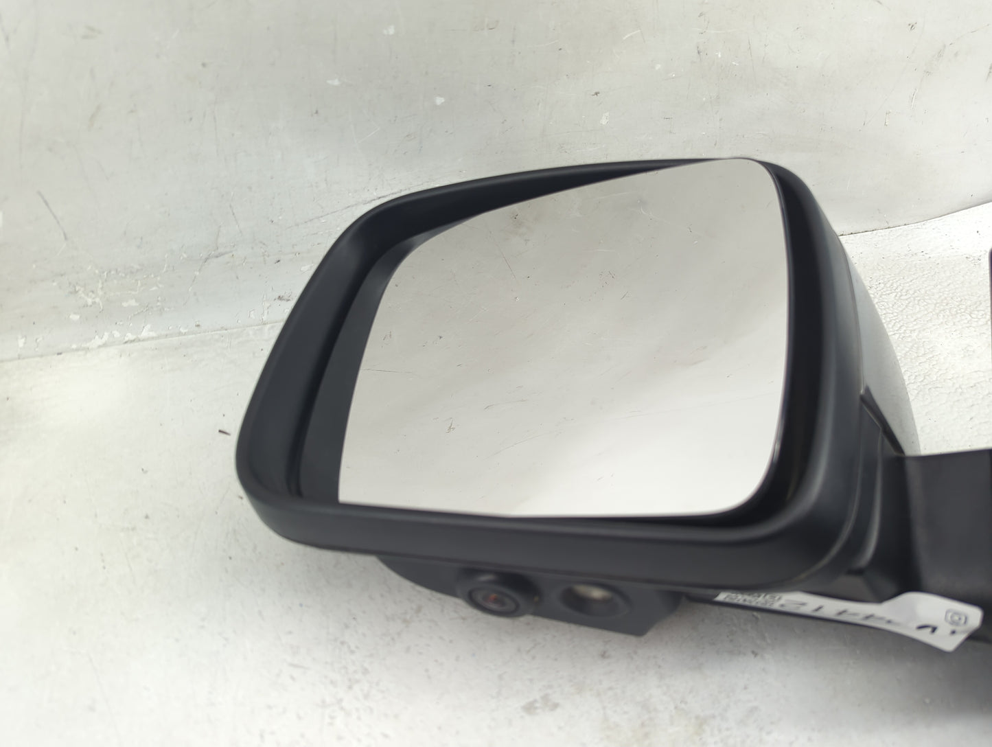 2010-2013 Land Rover Lr4 Driver Side View Mirror - Left Door Mirror OEM Used - Oemusedautoparts1.com