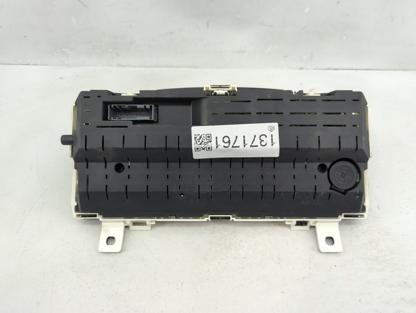 2010-2013 Land Rover Lr4 Instrument Cluster Speedometer Gauges P/N:AH22-10849-AH Fits Fits 2010 2011 2012 2013 OEM Used Auto