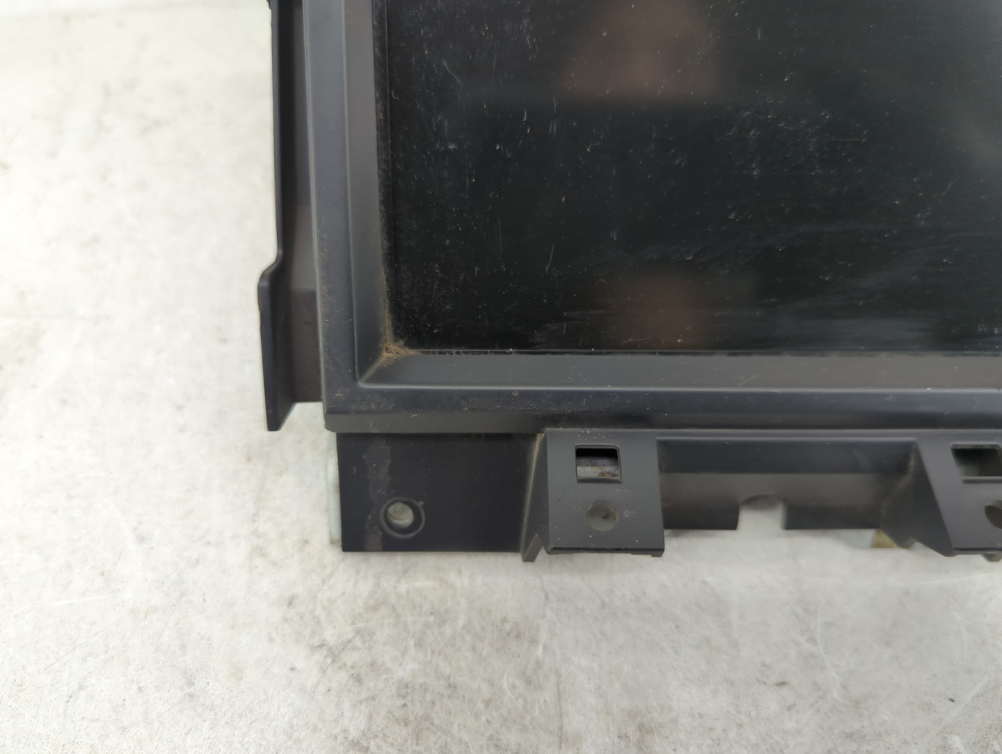 2010-2011 Land Rover Lr4 Information Display Screen - Oemusedautoparts1.com