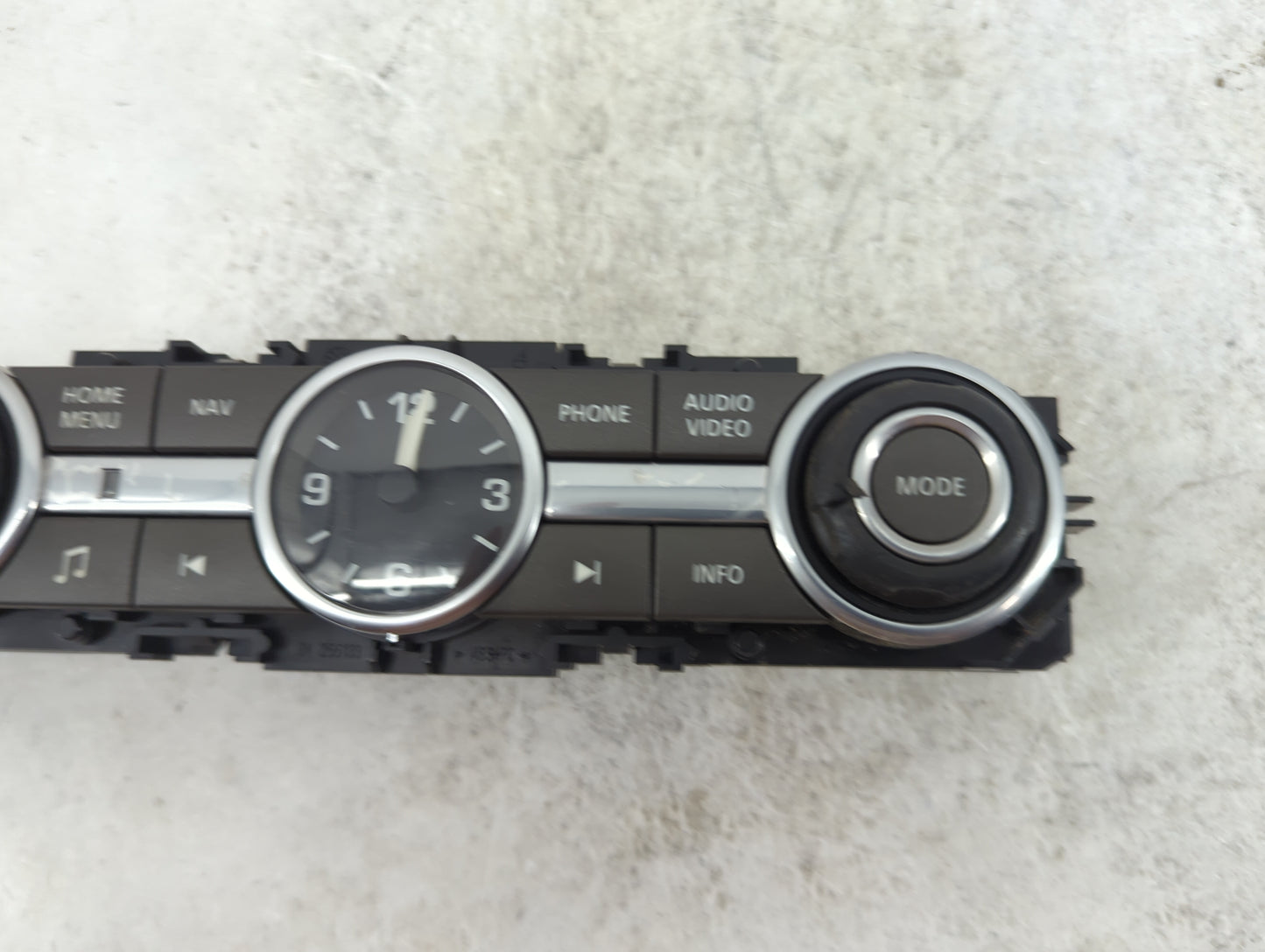 2010-2016 Land Rover Lr4 Climate Control Module Temperature AC/Heater Replacement P/N:AH42-15K036-BF 020710-04 Fits OEM Used