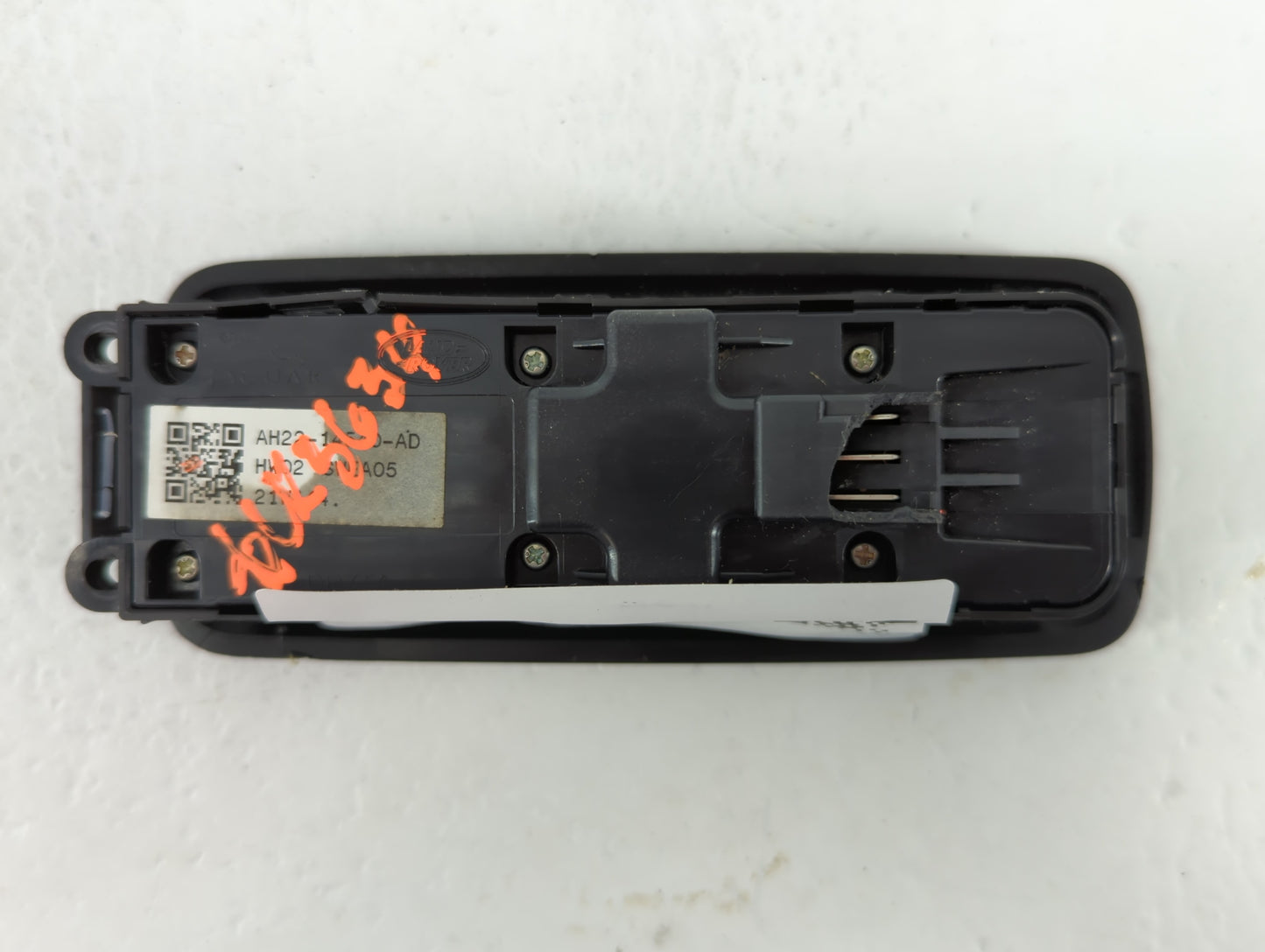 2010-2016 Land Rover Lr4 Master Power Window Switch Replacement Driver Side Left P/N:AH 22-14540-AD Fits OEM Used Auto Parts