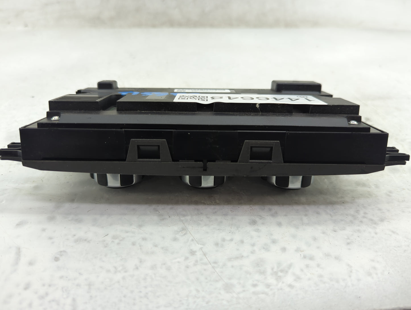 2011 Land Rover Range Rover Climate Control Module Temperature AC/Heater Replacement P/N:P7H42-18C612-HB Fits OEM Used Auto 