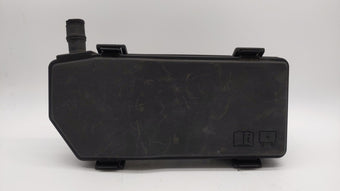compare product 2010-2012 Land Rover Range Rover Fusebox Fuse Box Panel Relay Module Fits Fits 2010 2011 2012 OEM Used Auto Parts