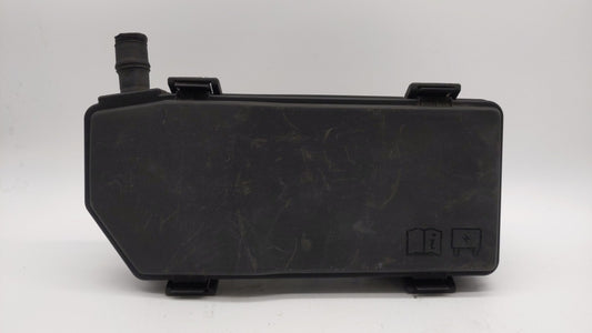 2010-2012 Land Rover Range Rover Fusebox Fuse Box Panel Relay Module Fits Fits 2010 2011 2012 OEM Used Auto Parts - Oemuseda