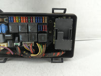 2010-2012 Land Rover Range Rover Fusebox Fuse Box Panel Relay Module P/N:AH42-00082-BA Fits Fits 2010 2011 2012 OEM Used Aut