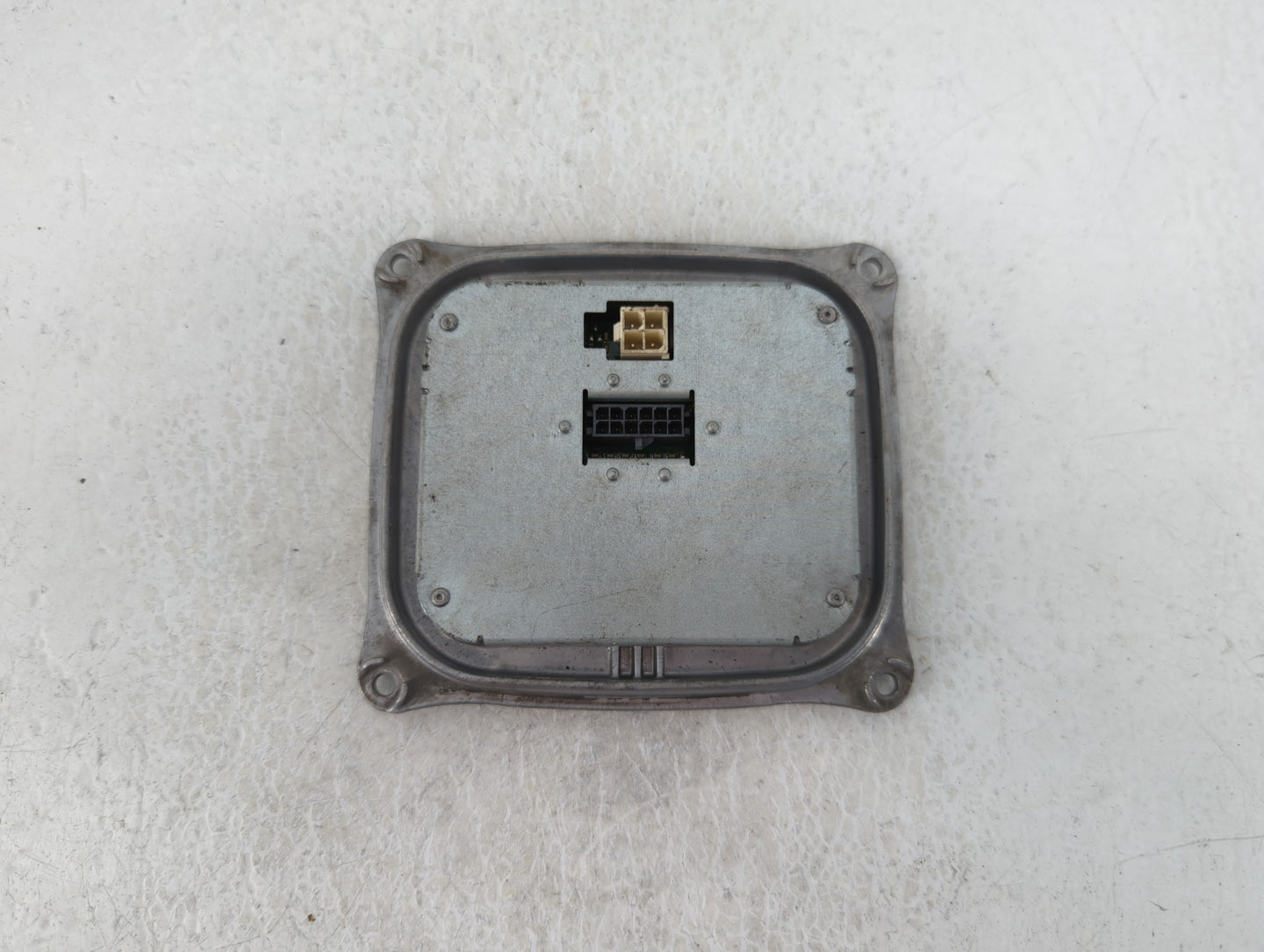 2010-2012 Land Rover Range Rover Headlight Ballast Head Light - Oemusedautoparts1.com