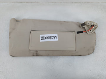2010-2012 Land Rover Range Rover Sun Visor Shade Replacement Passenger Right Mirror Fits Fits 2010 2011 2012 OEM Used Auto Parts