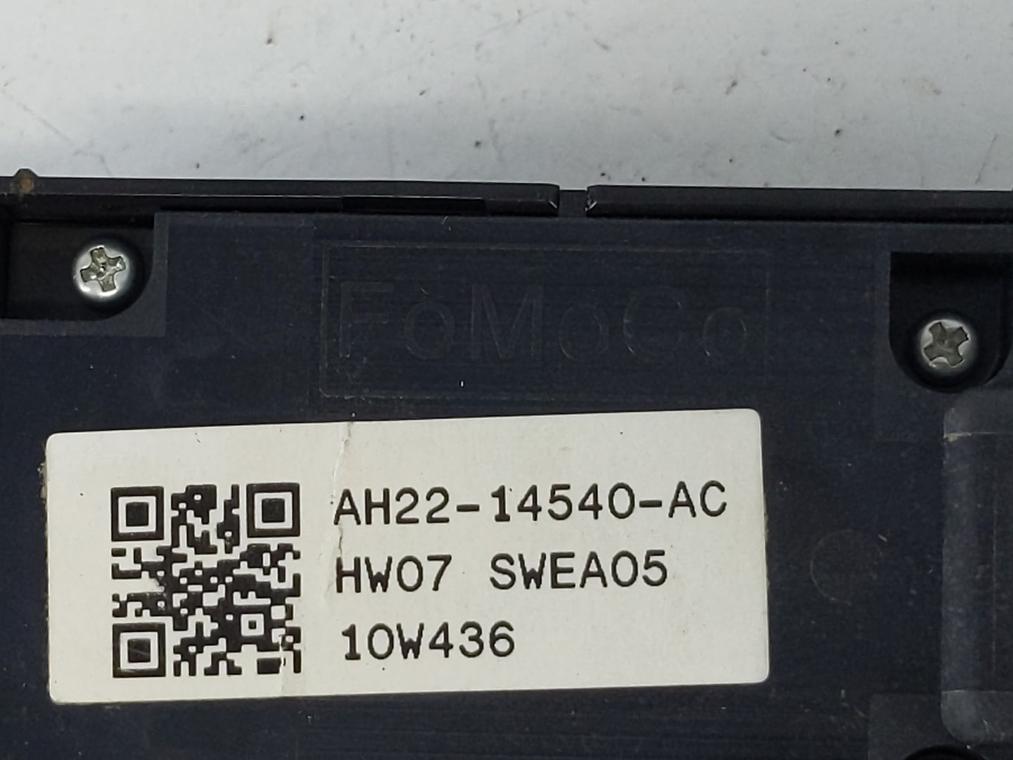 2010-2013 Land Rover Range Rover Sport Master Power Window Switch Replacement Driver Side Left P/N:AH22-14540-AC Fits OEM Us