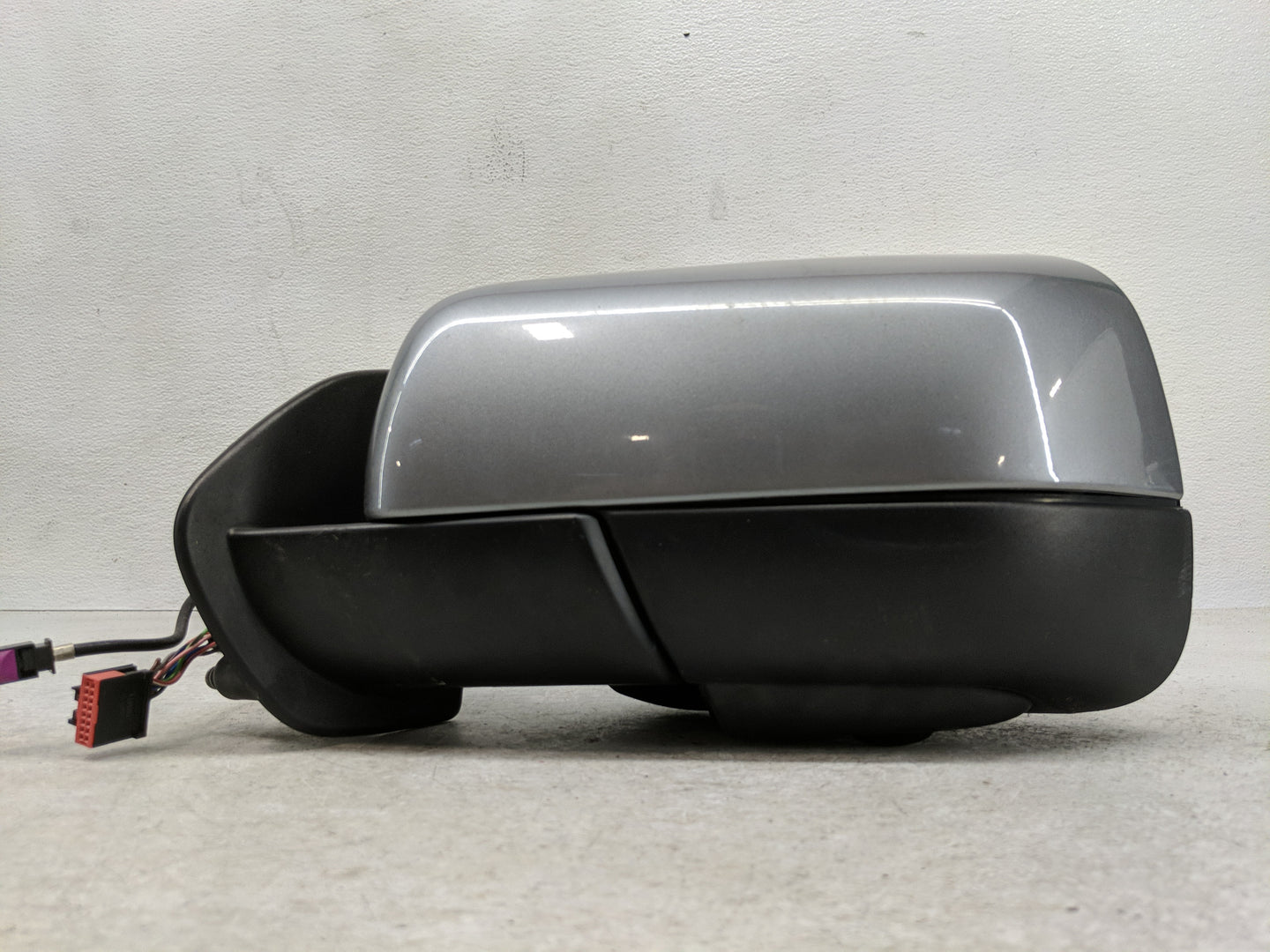 2010-2013 Land Rover Range Rover Sport Side Mirror Replacement Driver Left View Door Mirror P/N:3303-065 Fits OEM Used Auto 