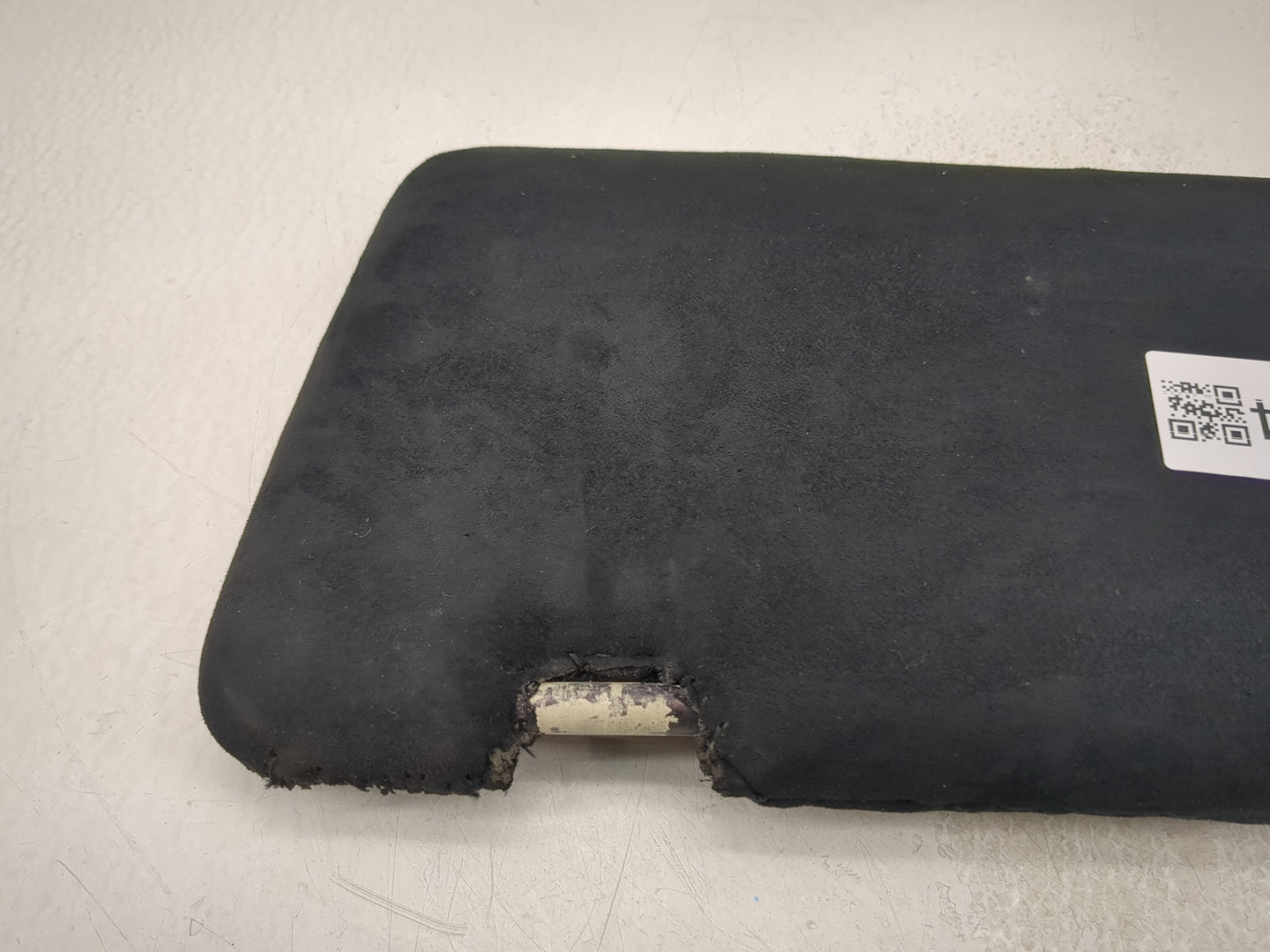 2010-2011 Land Rover Range Rover Sport Sun Visor Shade Replacement Driver Left Mirror Fits Fits 2010 2011 OEM Used Auto Part