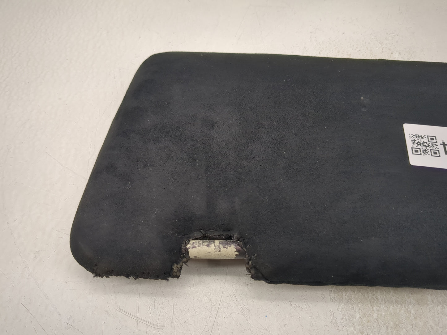 2010-2011 Land Rover Range Rover Sport Sun Visor Shade Replacement Driver Left Mirror Fits Fits 2010 2011 OEM Used Auto Part
