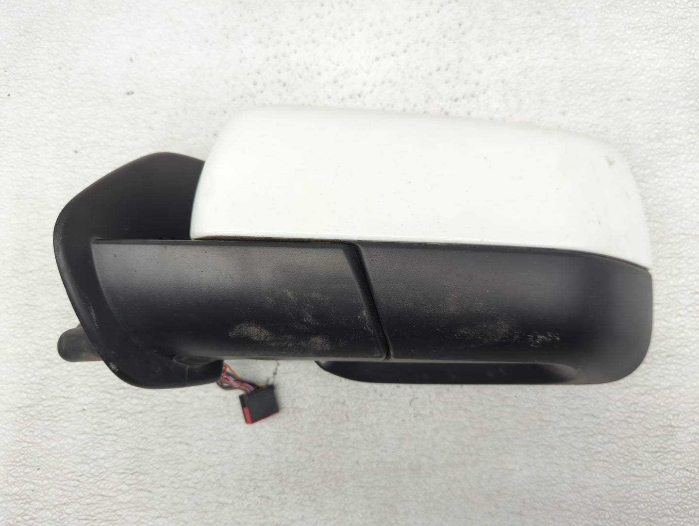 2010-2013 Land Rover Range Rover Sport Driver Side View Mirror - Left Door Mirror OEM Used - Oemusedautoparts1.com
