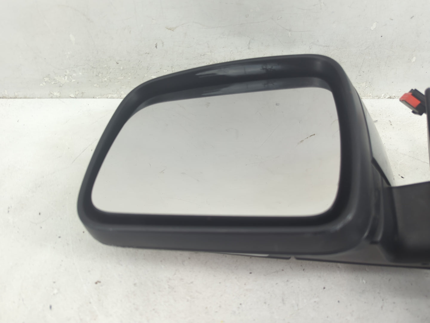 2010-2013 Land Rover Range Rover Sport Driver Side View Mirror - Left Door Mirror OEM Used - Oemusedautoparts1.com