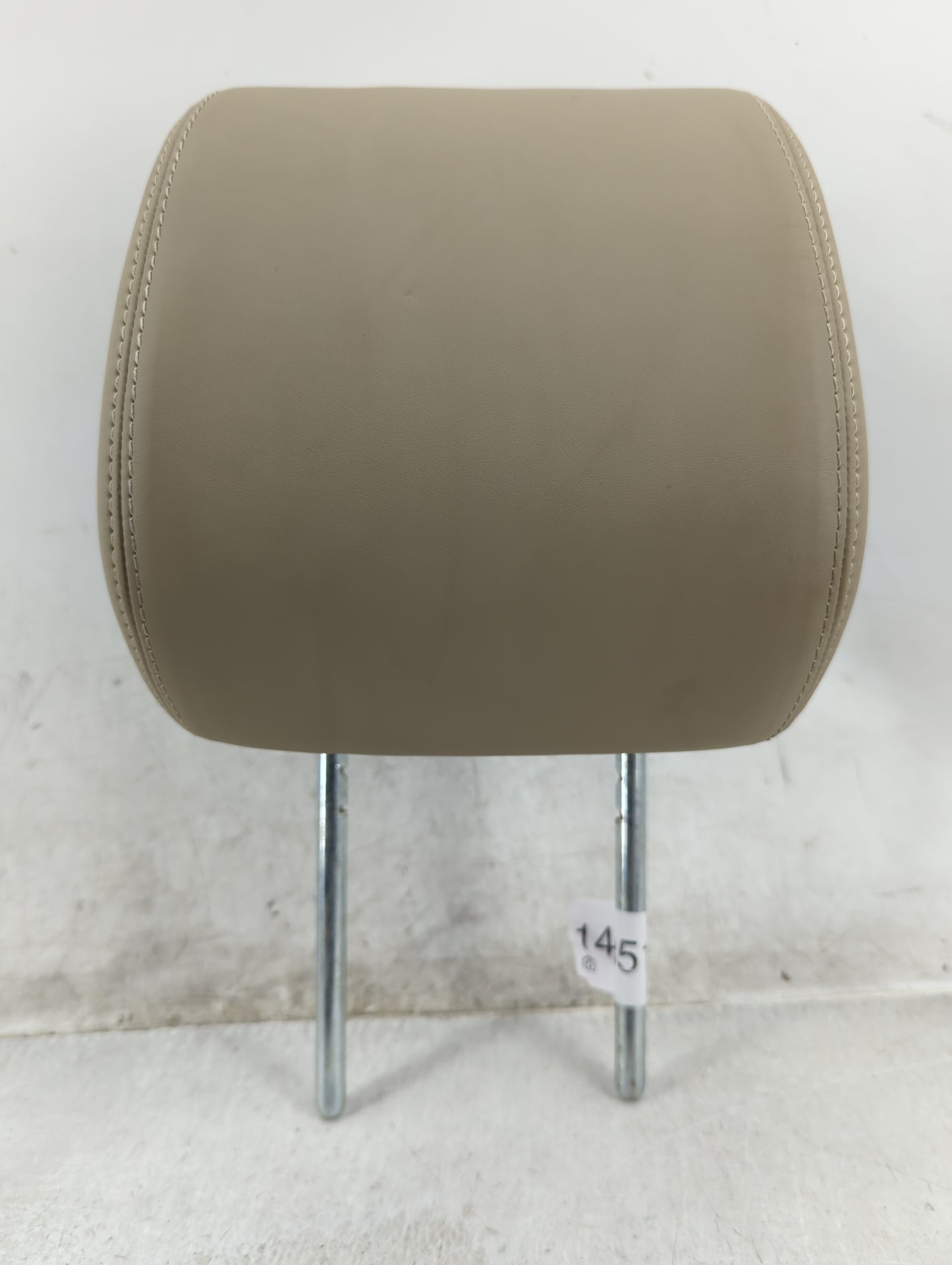 2010-2013 Land Rover Range Rover Sport Headrest Head Rest Rear Seat Fits Fits 2010 2011 2012 2013 OEM Used Auto Parts - Oemu