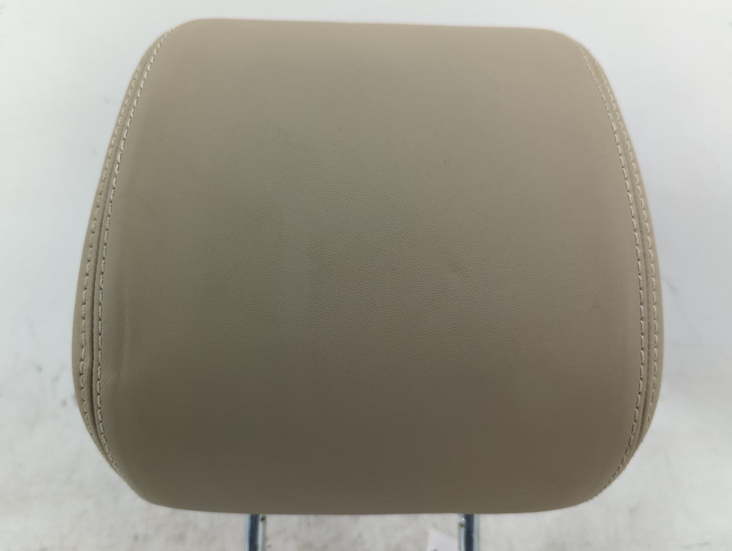 2011 Land Rover Range Rover Sport Headrest Head Rest Front Driver Seat - Oemusedautoparts1.com