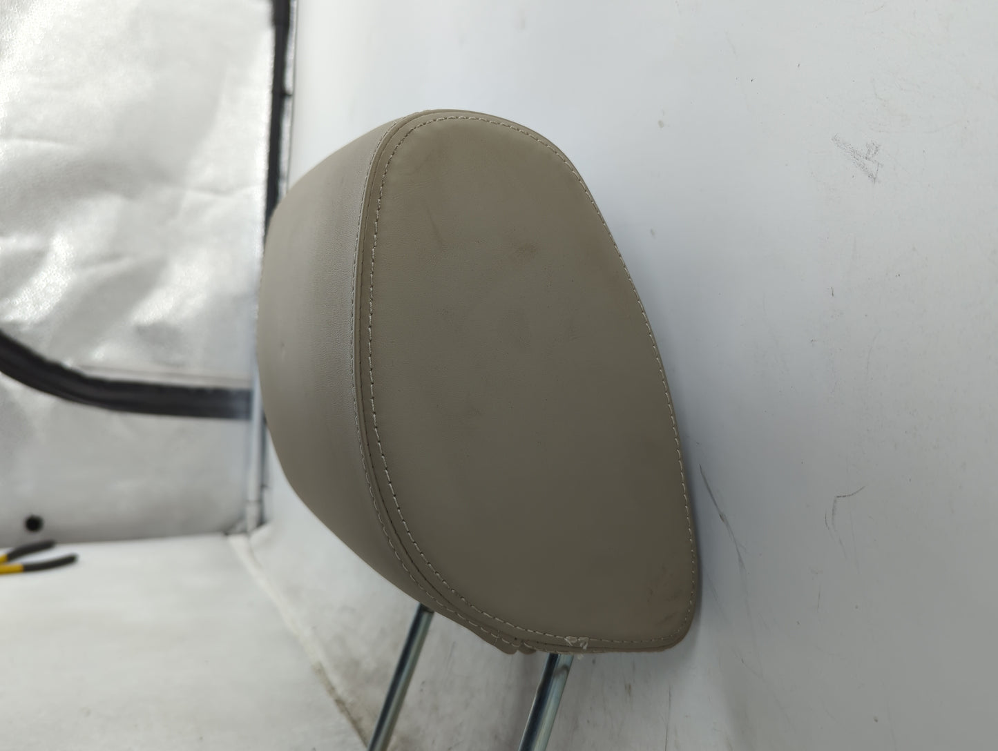 2010 Range Rover Sport Headrest Head Rest Front Driver Passenger Seat - Oemusedautoparts1.com