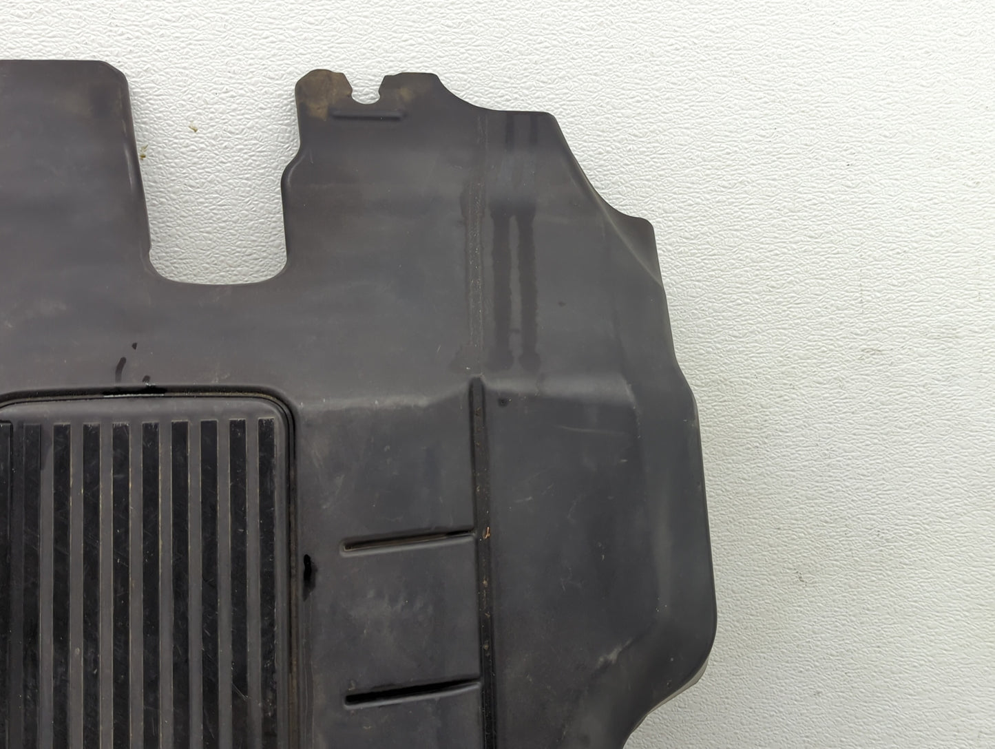 2011 Land Rover Range Rover Sport Engine Cover - Oemusedautoparts1.com
